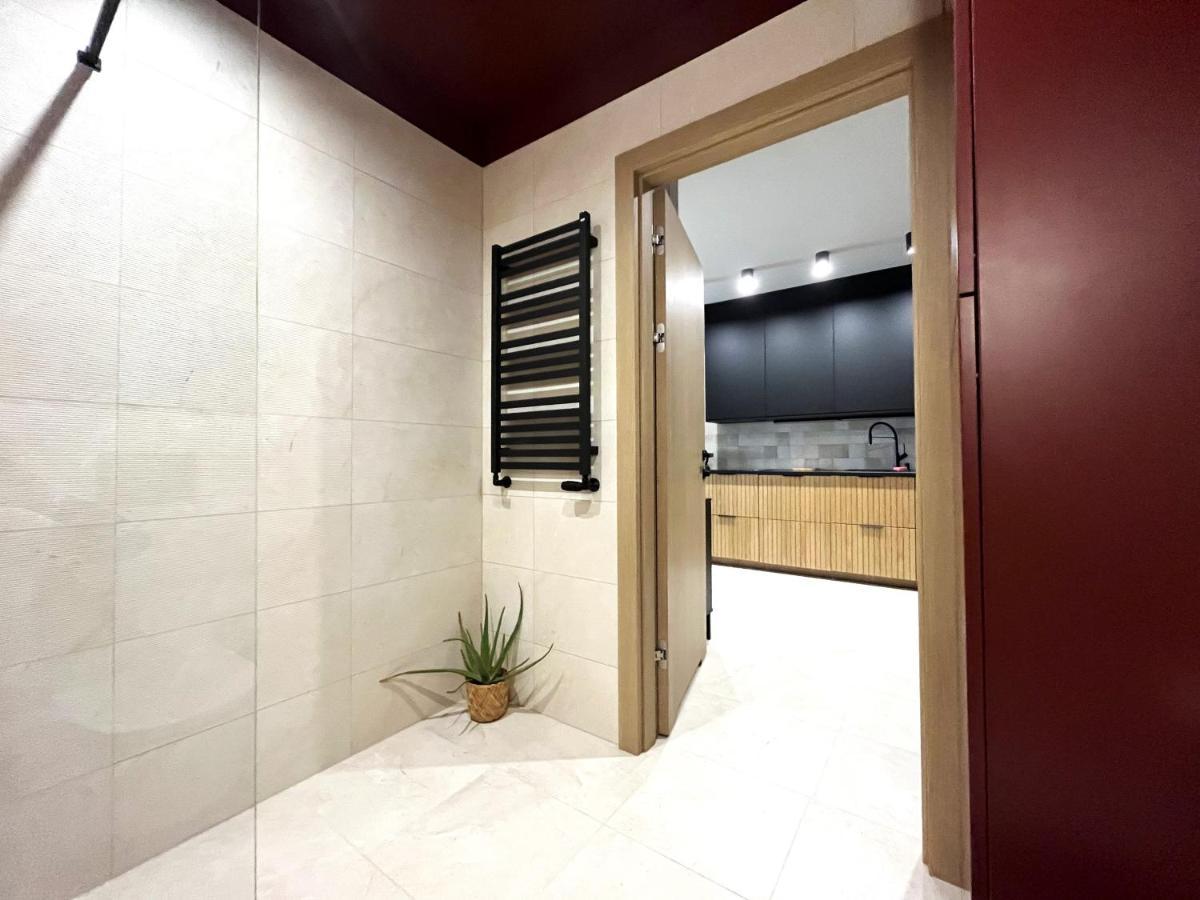 Wyszynskiego Apartment - Self Check-In 20H - Parking &Lift ヴロツワフ エクステリア 写真