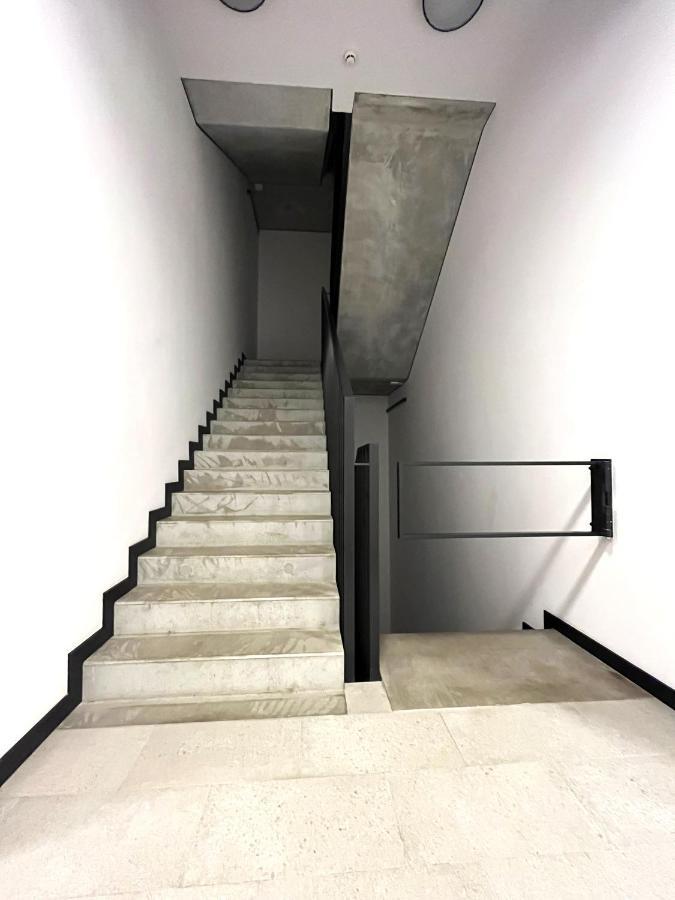 Wyszynskiego Apartment - Self Check-In 20H - Parking &Lift ヴロツワフ エクステリア 写真