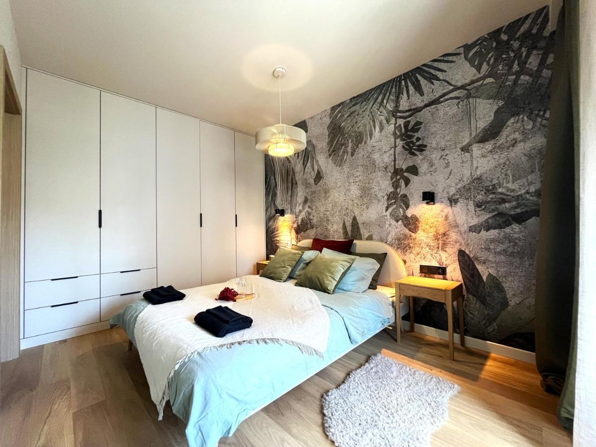Wyszynskiego Apartment - Self Check-In 20H - Parking &Lift ヴロツワフ エクステリア 写真